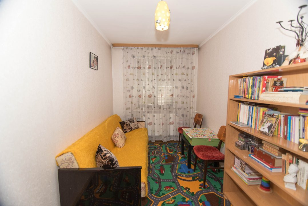 Apartament 3 camere Calea Bucuresti Etaj 1