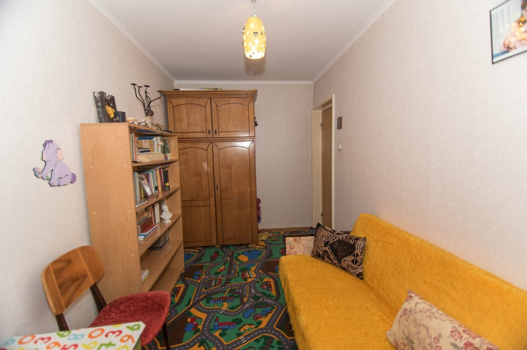 Apartament 3 camere Calea Bucuresti Etaj 1