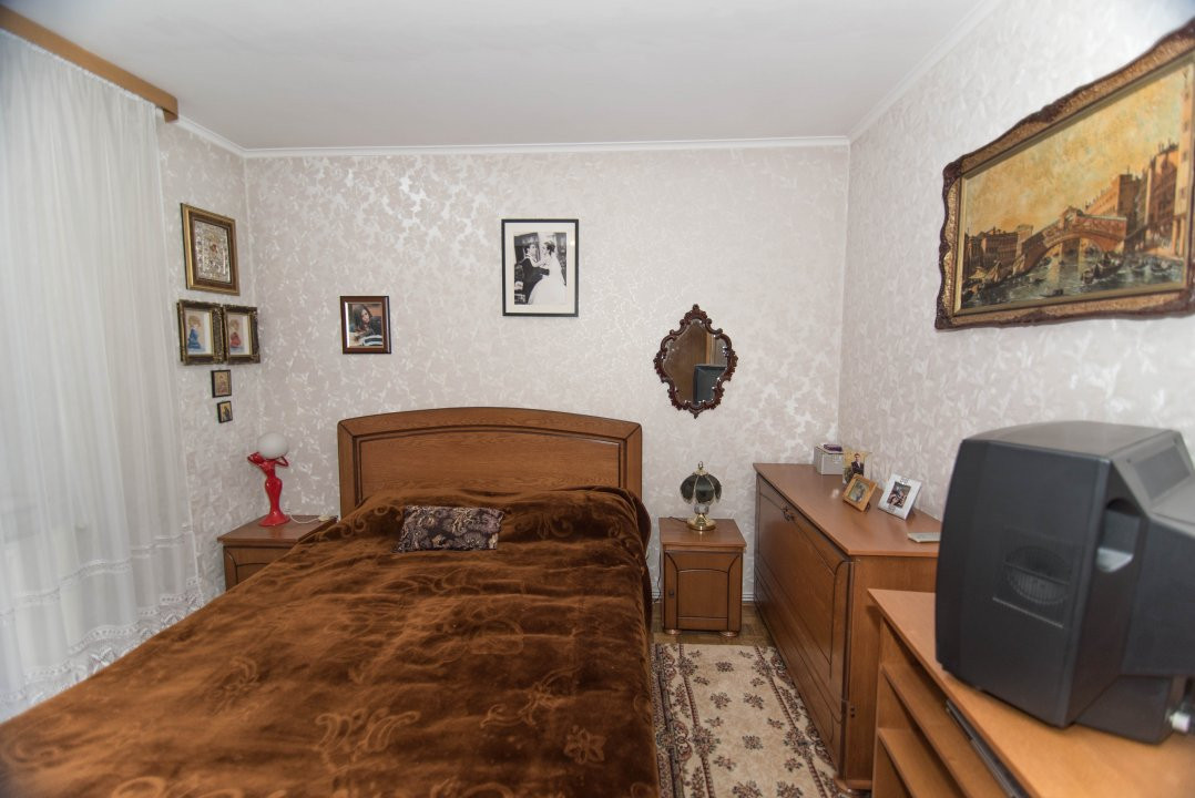 Apartament 3 camere Calea Bucuresti Etaj 1