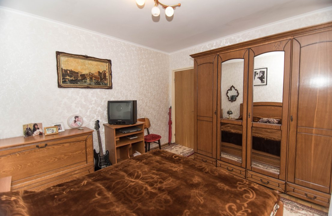 Apartament 3 camere Calea Bucuresti Etaj 1