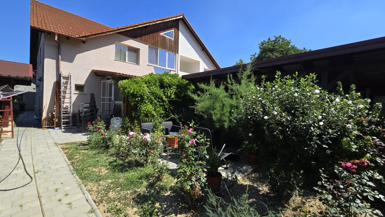 de vânzare casa str Șoimoșeni