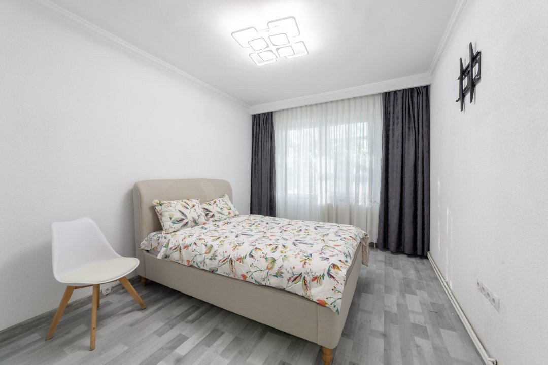 Ultracentral Primarie Pitești – ap. 2 camere + loc de parcare, decomandat