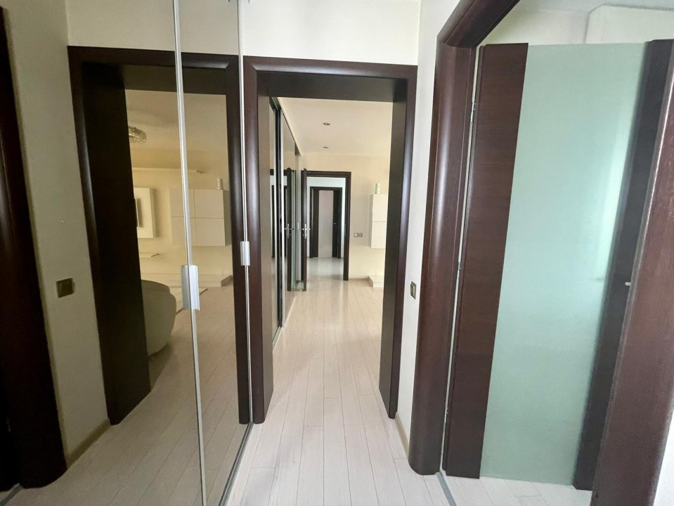 0% Comision De Închiriat Apartament 3 camere Pitesti- zona Marasesti!