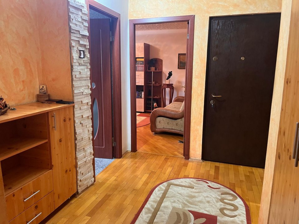 Apartament 2 camere spatios si primitor – George Enescu, zona Liceul Energetic