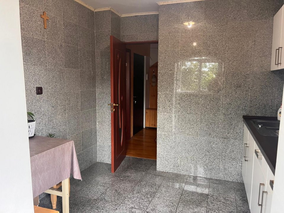 Apartament 2 camere spatios si primitor – George Enescu, zona Liceul Energetic