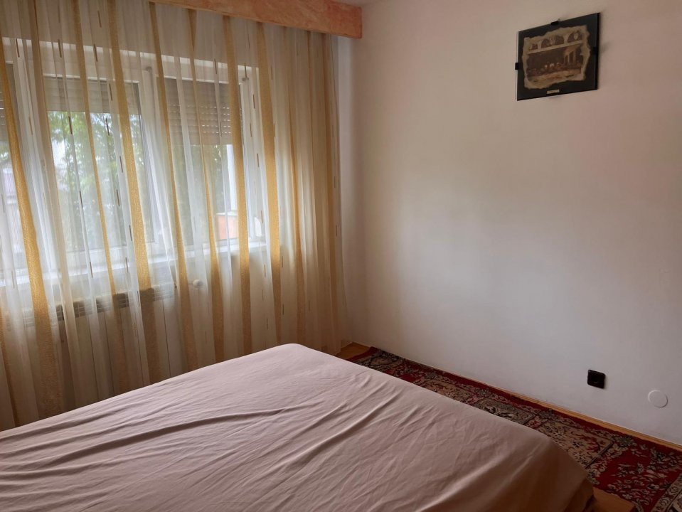 Apartament 2 camere spatios si primitor – George Enescu, zona Liceul Energetic
