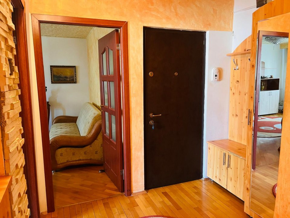 Apartament 2 camere spatios si primitor – George Enescu, zona Liceul Energetic