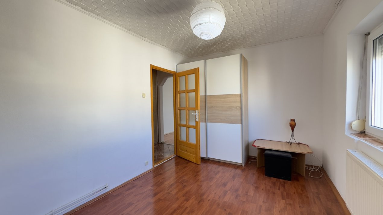 Apartament 2 camere Etaj IV, Carei MV1 -Zona Dr.Coica-Str. N.Titulescu