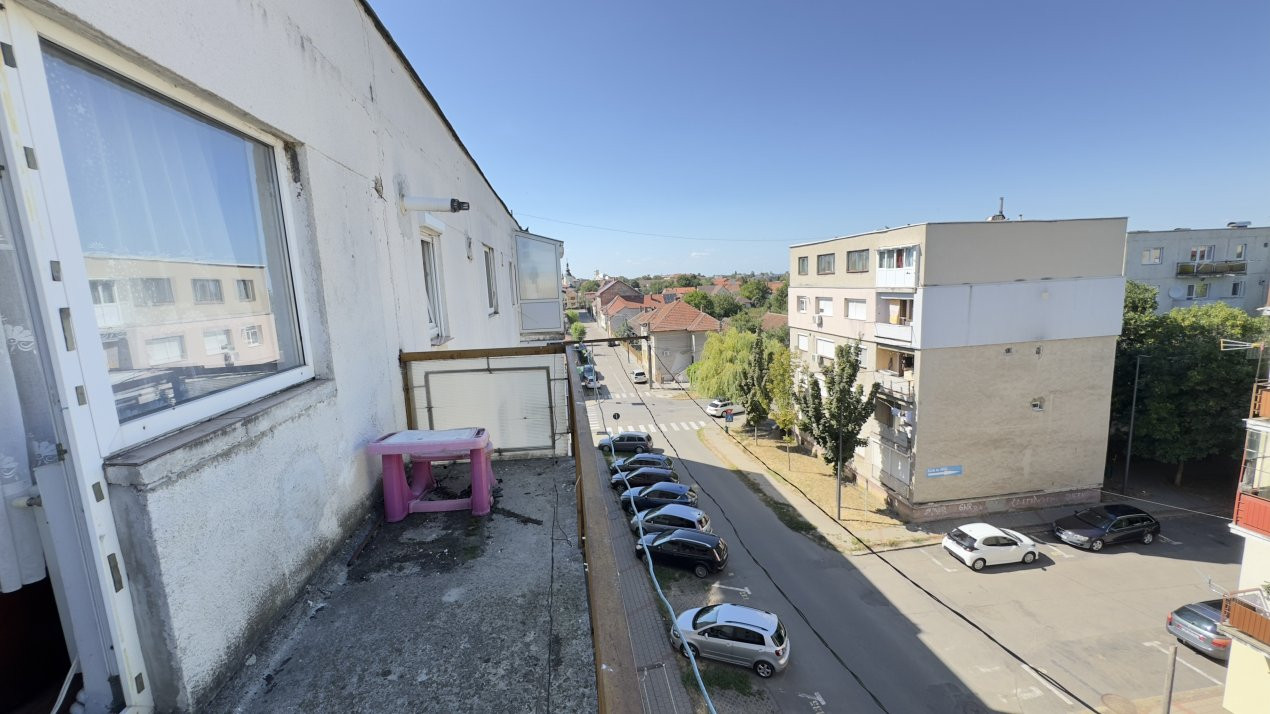 Apartament 2 camere Etaj IV, Carei MV1 -Zona Dr.Coica-Str. N.Titulescu