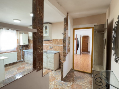 Apartament 2 camere Etaj IV, Carei MV1 -Zona Dr.Coica-Str. N.Titulescu