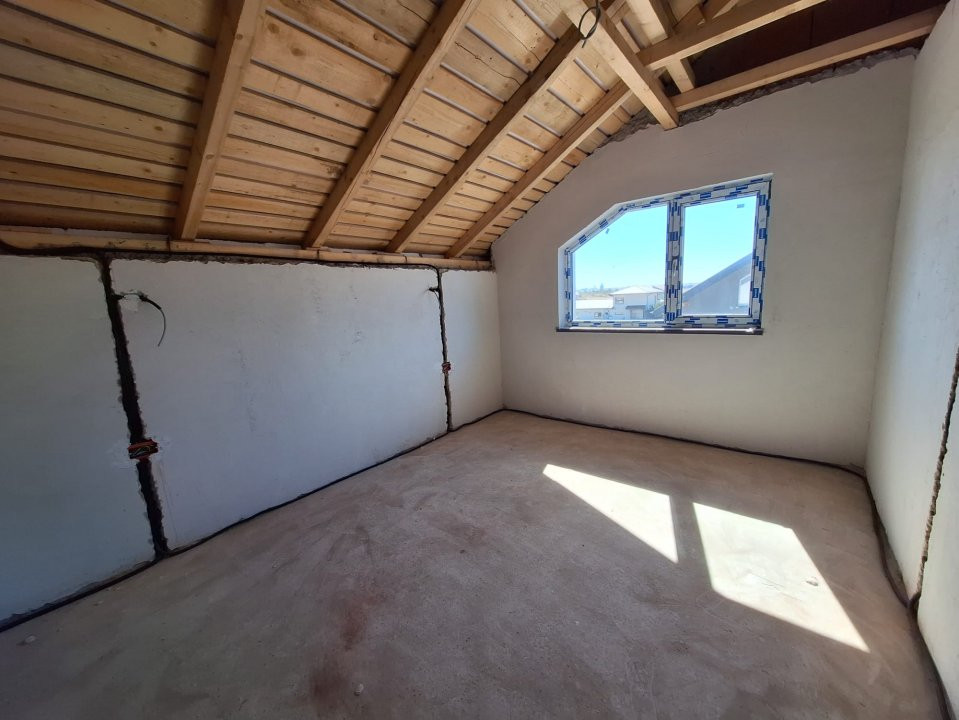 Apartament 3 camere Et.2 + Pod - 2025