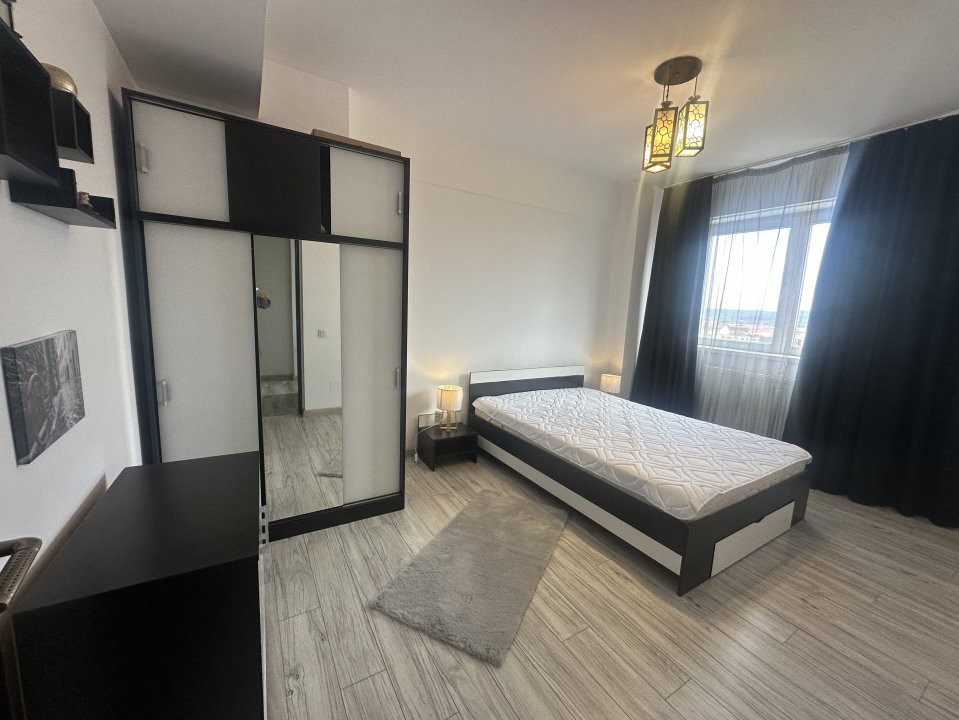 Apartament de închiriat -2 camere -  Strada Nicolae Dobrin
