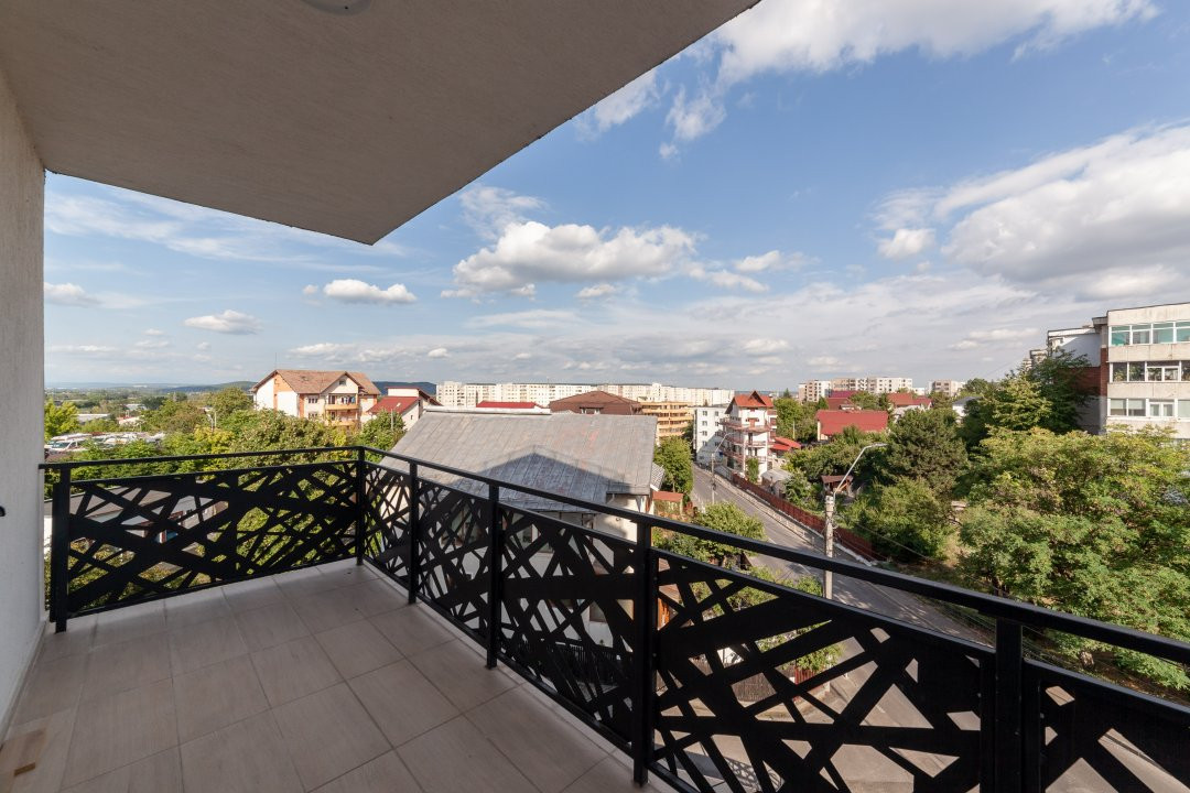 0% Comision De Închiriat Apartament 3 camere Bloc nou Pitesti-zona Nord!