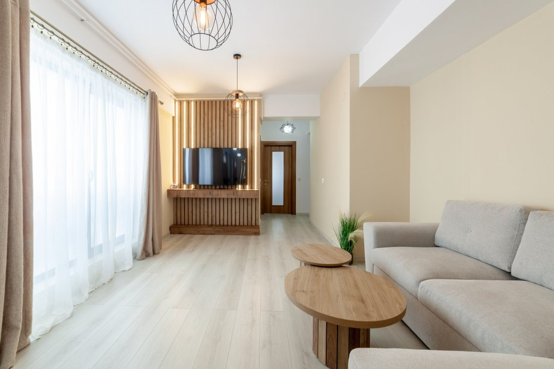 0% Comision De Închiriat Apartament 3 camere Bloc nou Pitesti-zona Nord!