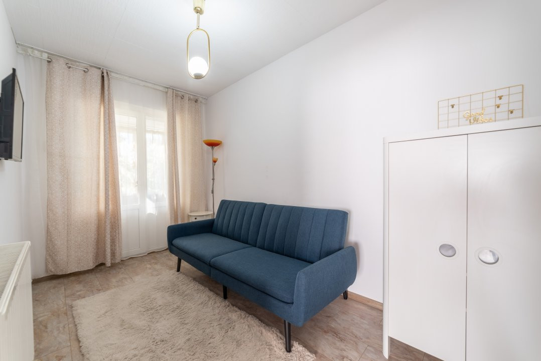 De vanzare- Apartament 3 camere Pitesti-zona Ultracentrala!