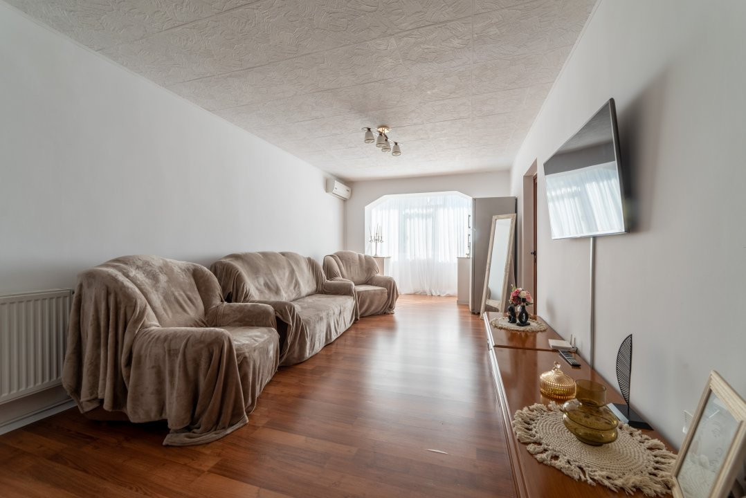 De vanzare- Apartament 3 camere Pitesti-zona Ultracentrala!