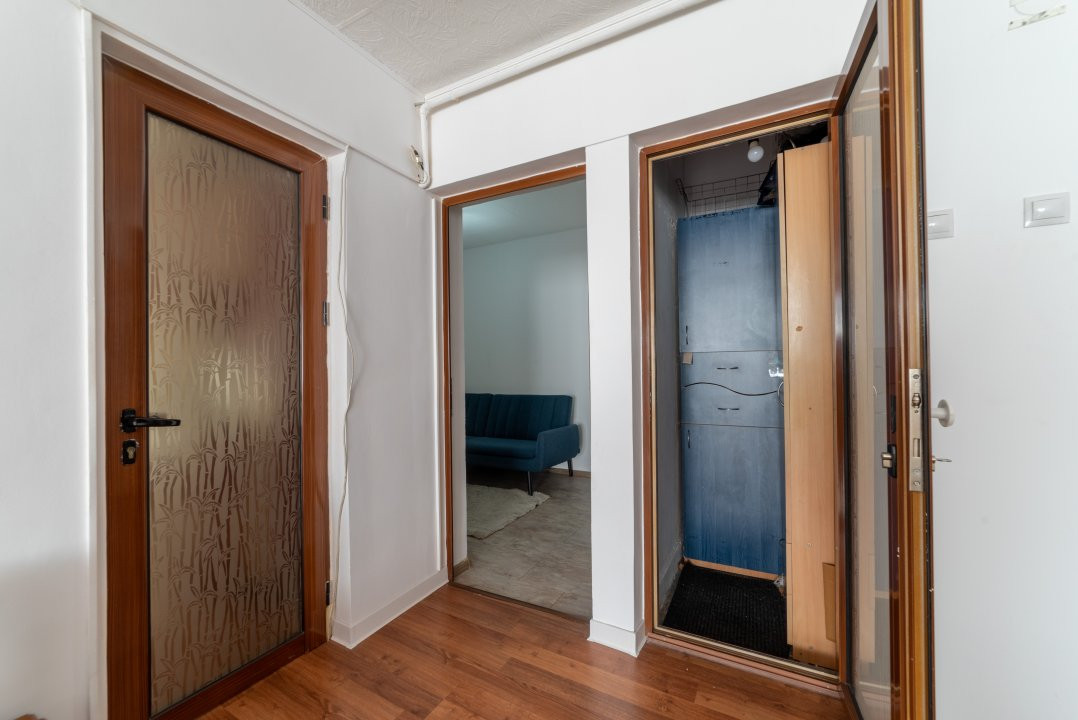 De vanzare- Apartament 3 camere Pitesti-zona Ultracentrala!
