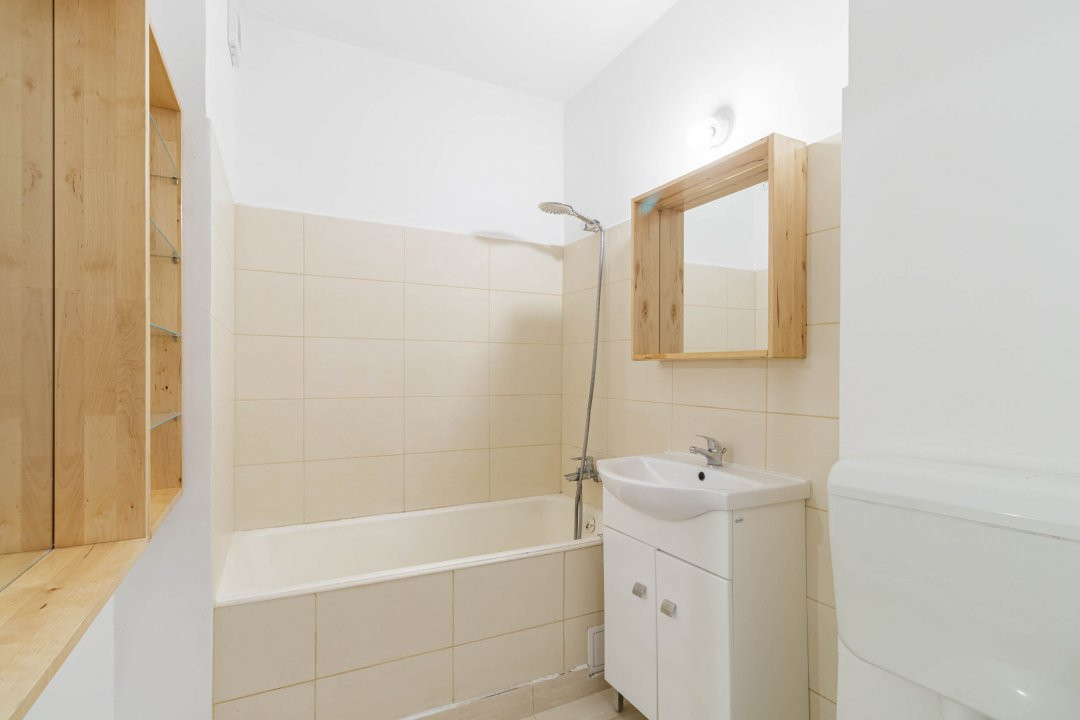 Bd. Basarabia - 2 camere cald si primitor