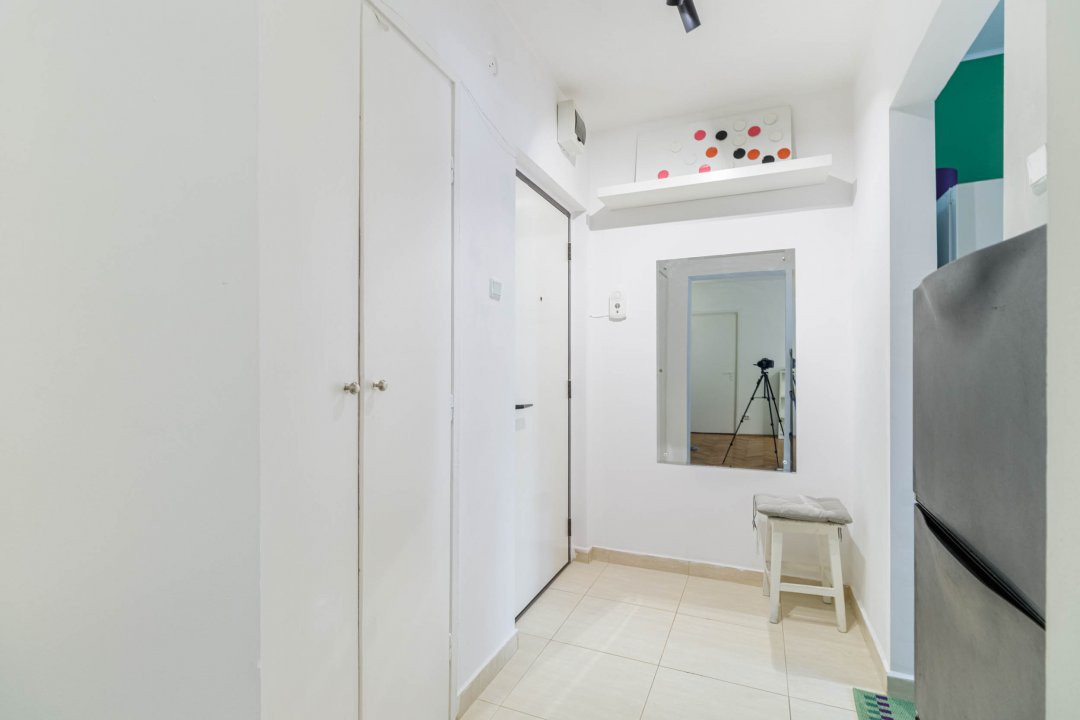 Bd. Basarabia - 2 camere cald si primitor
