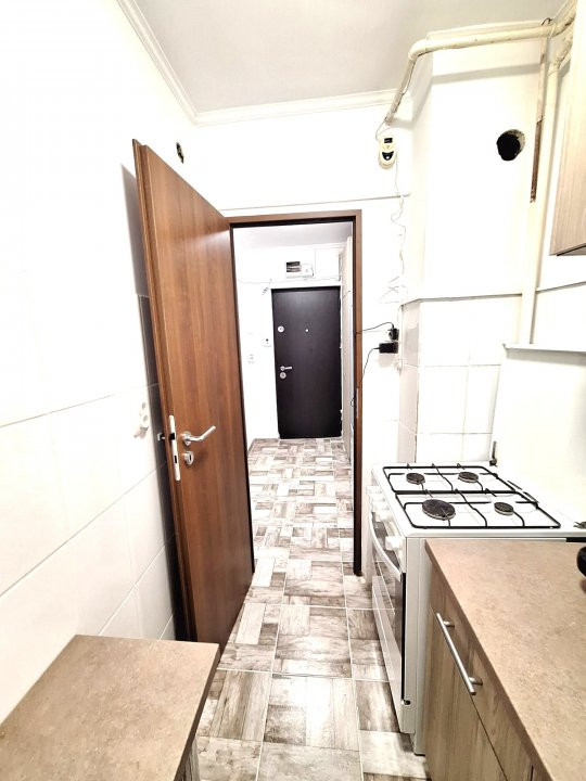 Inchiriere Garsoniera moderna Gavana 3, centrala, et.2