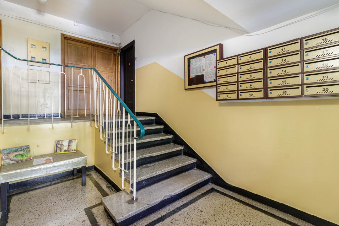 3 camere, renovat, partial mobilat Secuilor 