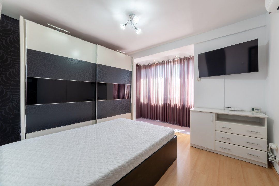 Apartament ultracentral 3 camere -munte- Câmpulung Muscel!
