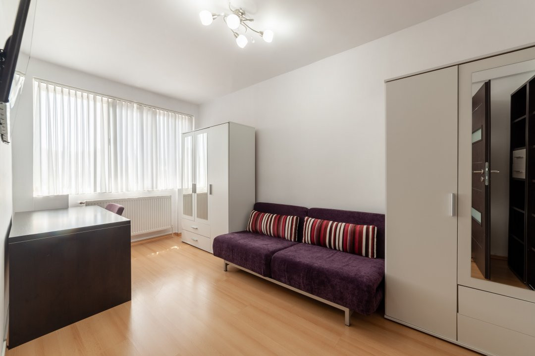 Apartament ultracentral 3 camere -munte- Câmpulung Muscel!