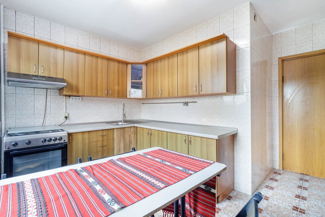 Apartament 3 camere | Ideal spatiu birouri | Renovat
