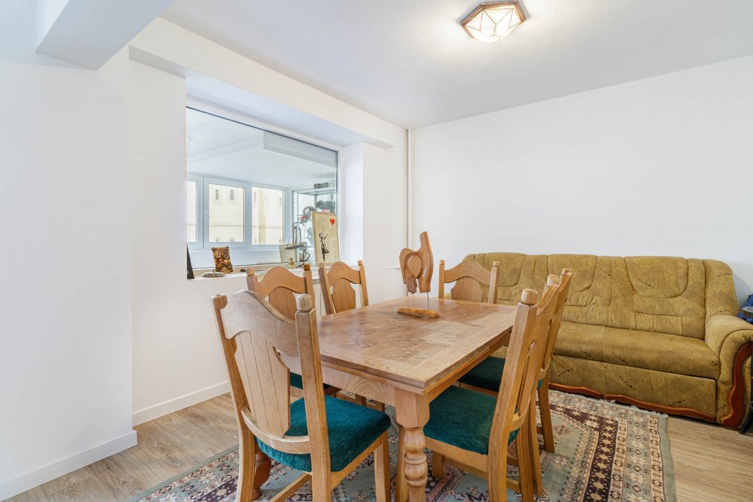 Apartament 3 camere | Ideal spatiu birouri | Renovat
