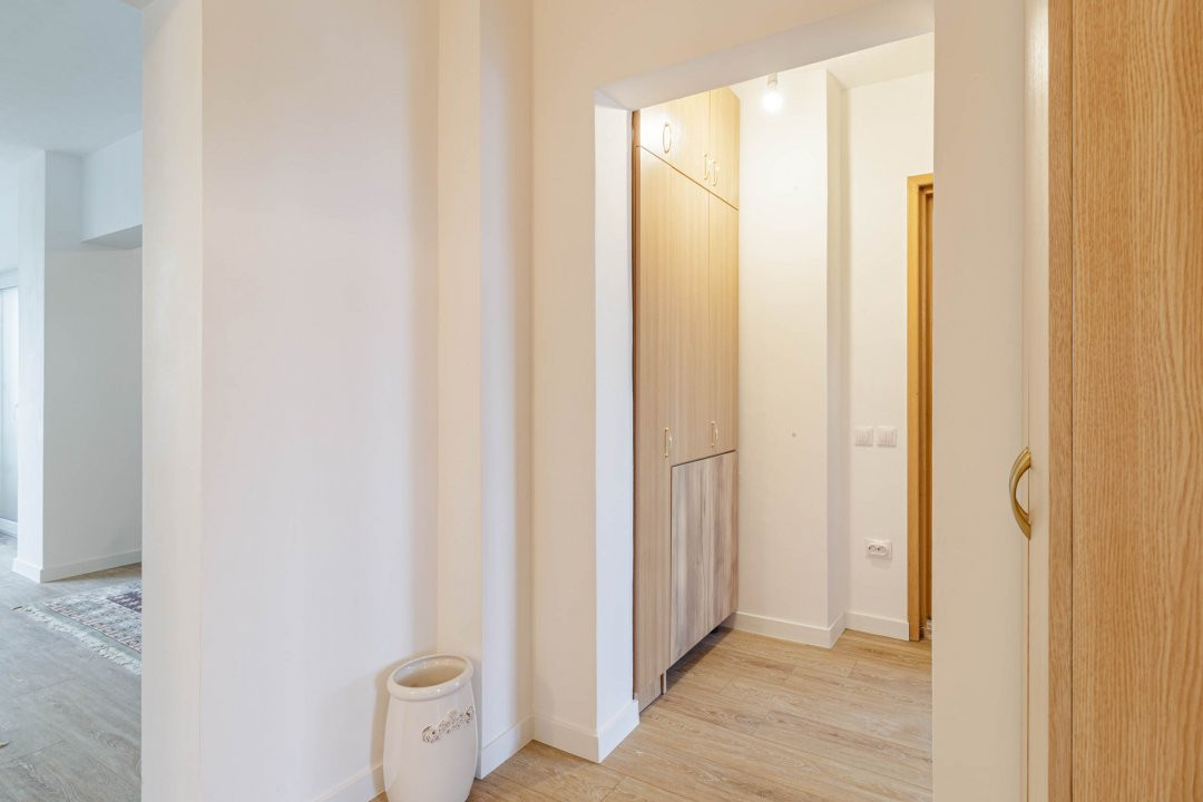 Apartament 3 camere | Ideal spatiu birouri | Renovat