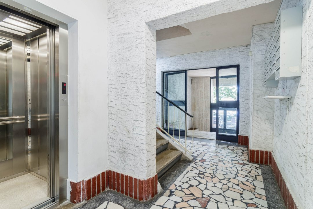Apartament 3 camere | Ideal spatiu birouri | Renovat