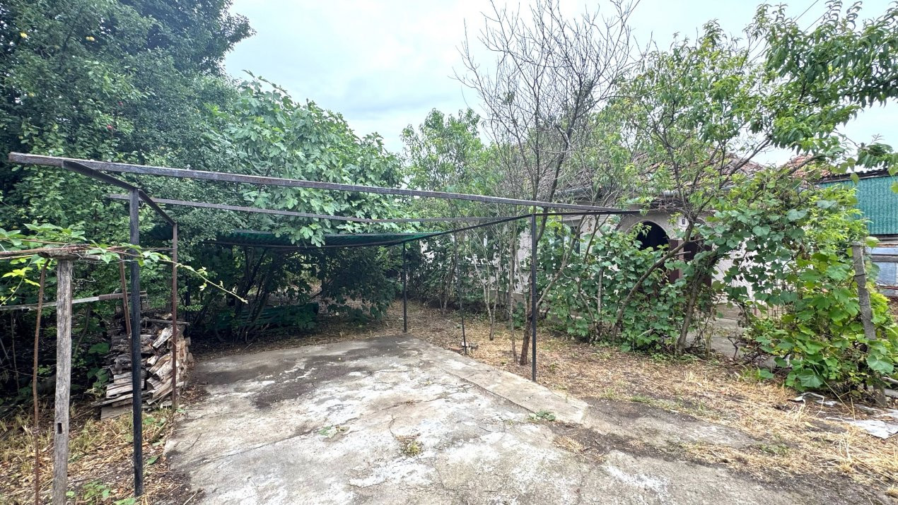 Casă 3 camere,Teren 450 mp Str. N. Grigorescu Nr.1-Carei- Comision 0% cumpărător