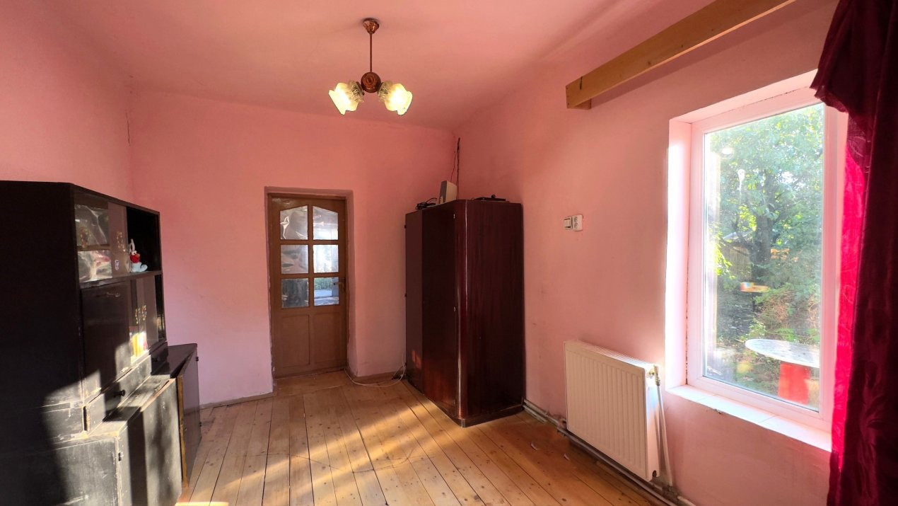 Casă 3 camere,Teren 450 mp Str. N. Grigorescu Nr.1-Carei- Comision 0% cumpărător
