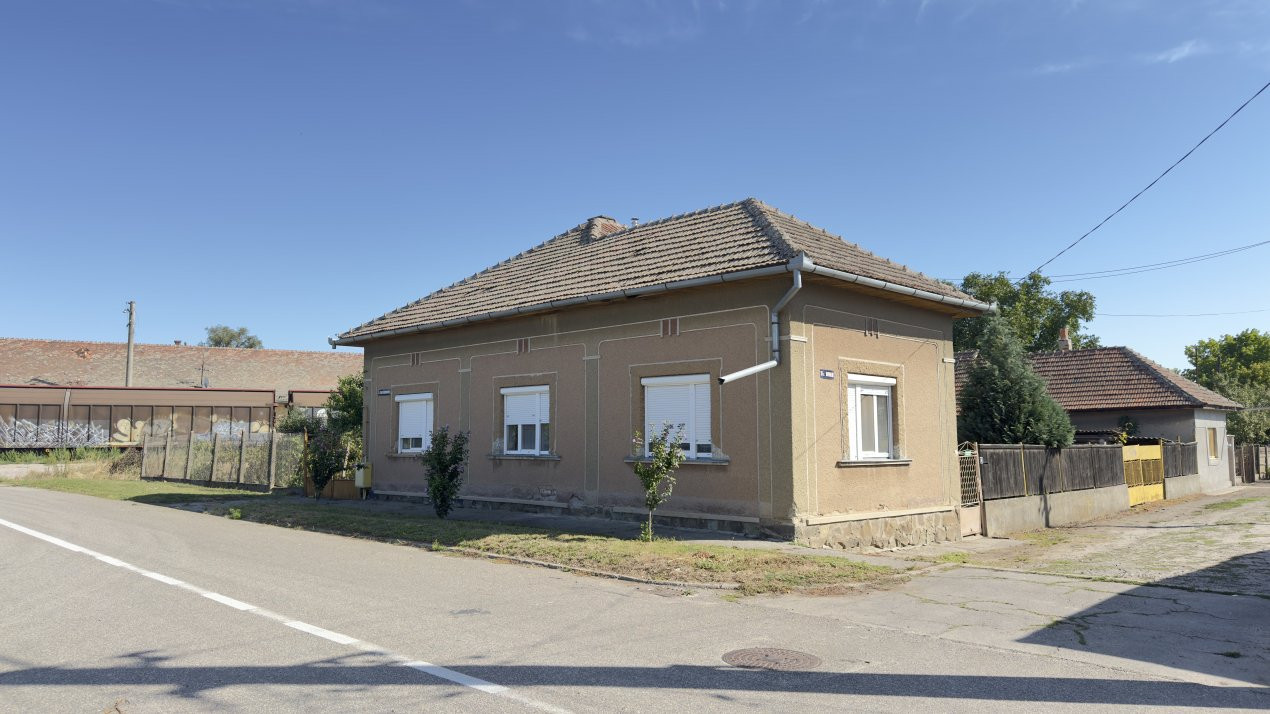 Casă 3 camere, Teren 607 mp Str. Dorului Nr. 4 - Carei - Comision 0% cumpărător