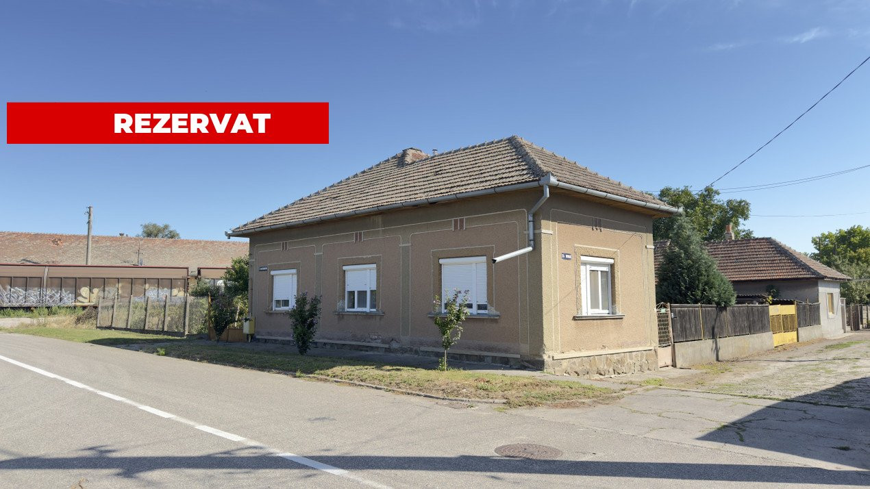 Casă 3 camere, Teren 607 mp Str. Dorului Nr. 4 - Carei - Comision 0% cumpărător