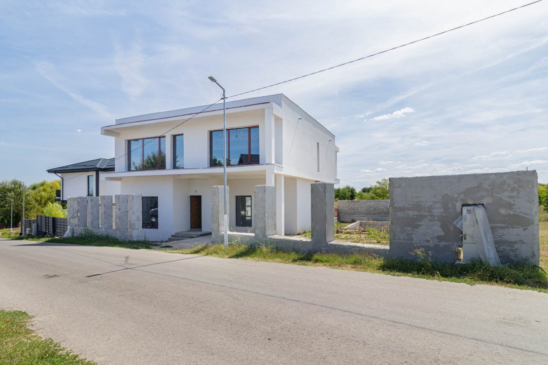 Vila modernă P+1 cu piscină și teren generos – Corbeanca, str. Laguna Albastra
