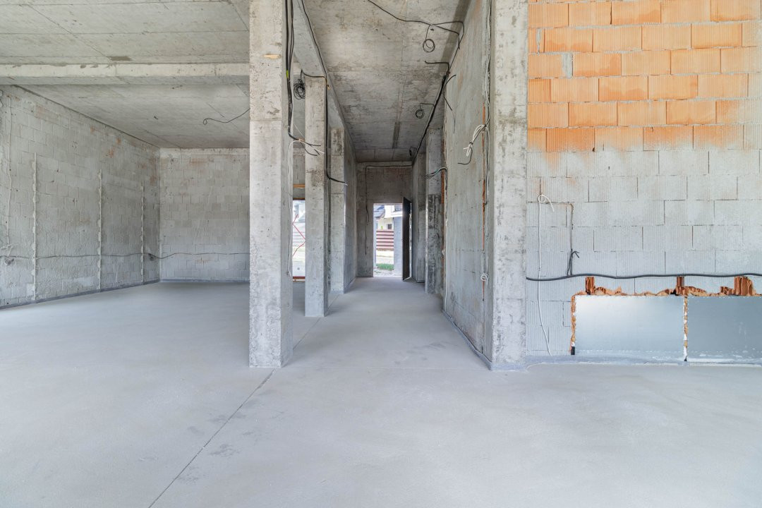 Vila modernă P+1 cu piscină și teren generos – Corbeanca, str. Laguna Albastra
