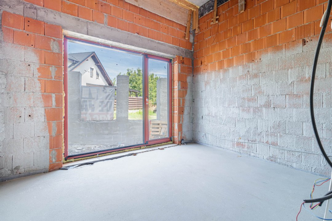 Vila modernă P+1 cu piscină și teren generos – Corbeanca, str. Laguna Albastra