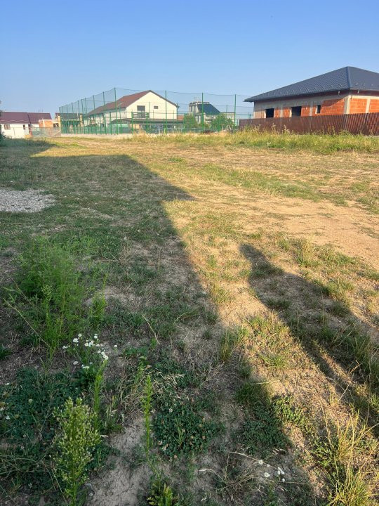 Teren intravilan 1778 mp Pitesti-Strada Pinilor, zonă exclusivistă