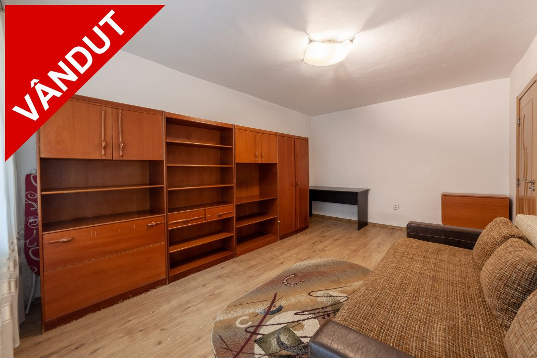 Apartament 3 camere, etaj 1 - Pitesti, Nord!