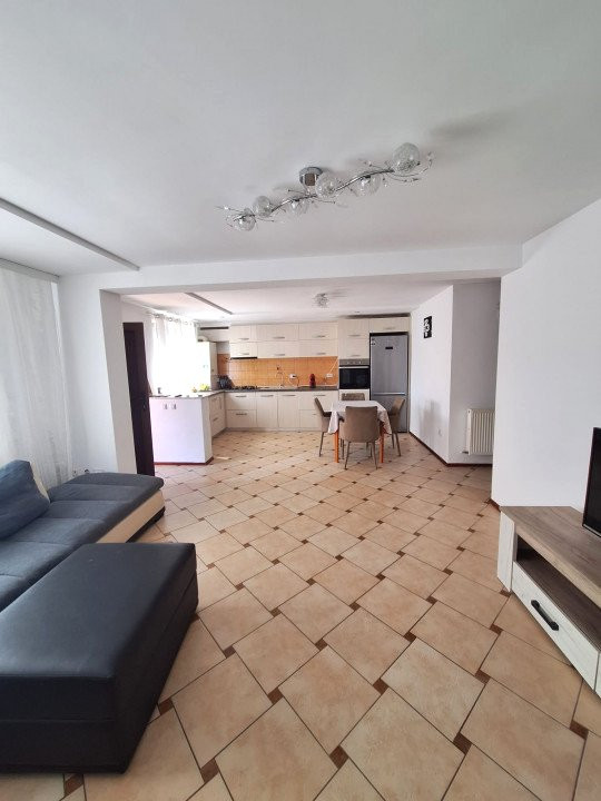 Apartament 3 camere + Gradina 91 mp Geamana