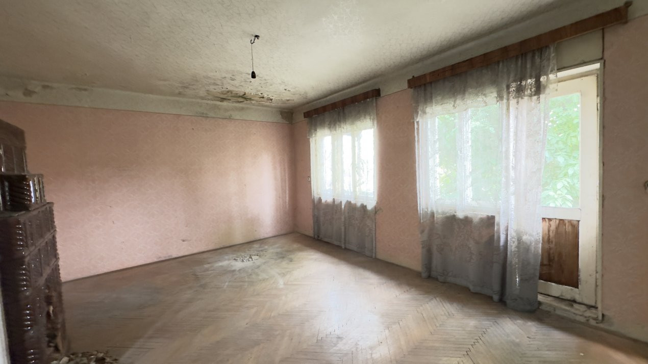 Casă 4 camere cu Teren 501 mp - Str. Albinelor Nr.27 – Carei - Jud. Satu Mare