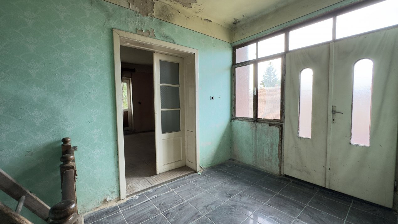 Casă 4 camere cu Teren 501 mp - Str. Albinelor Nr.27 – Carei - Jud. Satu Mare