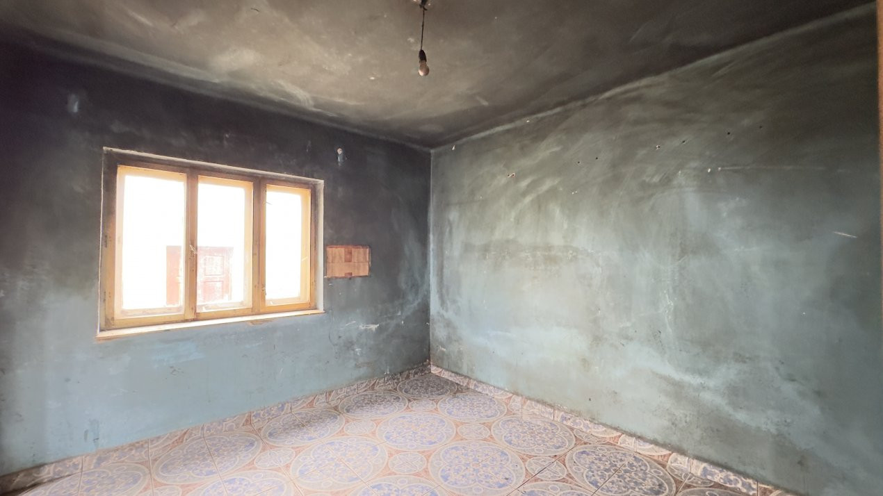 Casă 4 camere cu Teren 501 mp - Str. Albinelor Nr.27 – Carei - Jud. Satu Mare