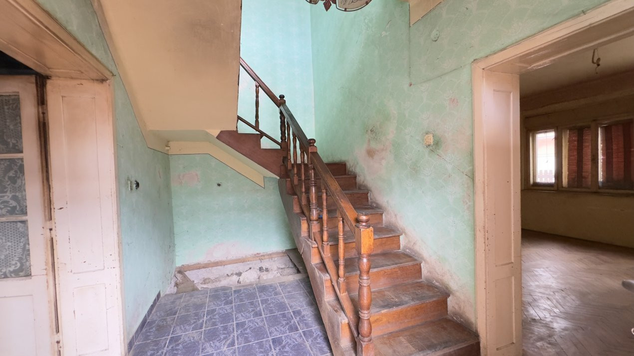 Casă 4 camere cu Teren 501 mp - Str. Albinelor Nr.27 – Carei - Jud. Satu Mare