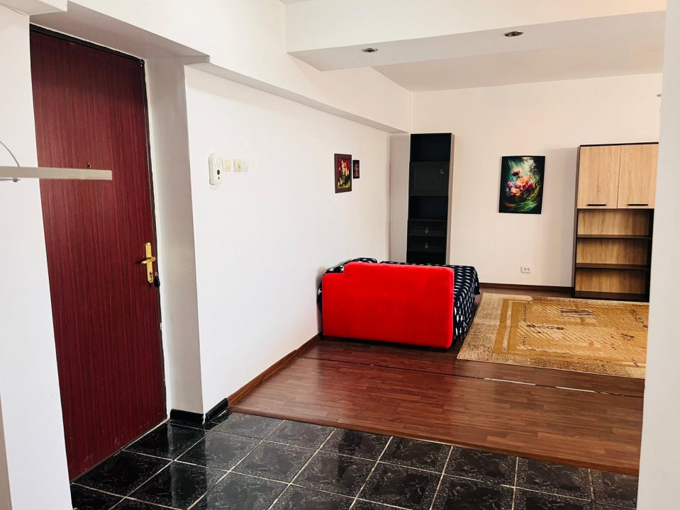 Apartament 3 camere central, spatios, cu priveliste panoramica