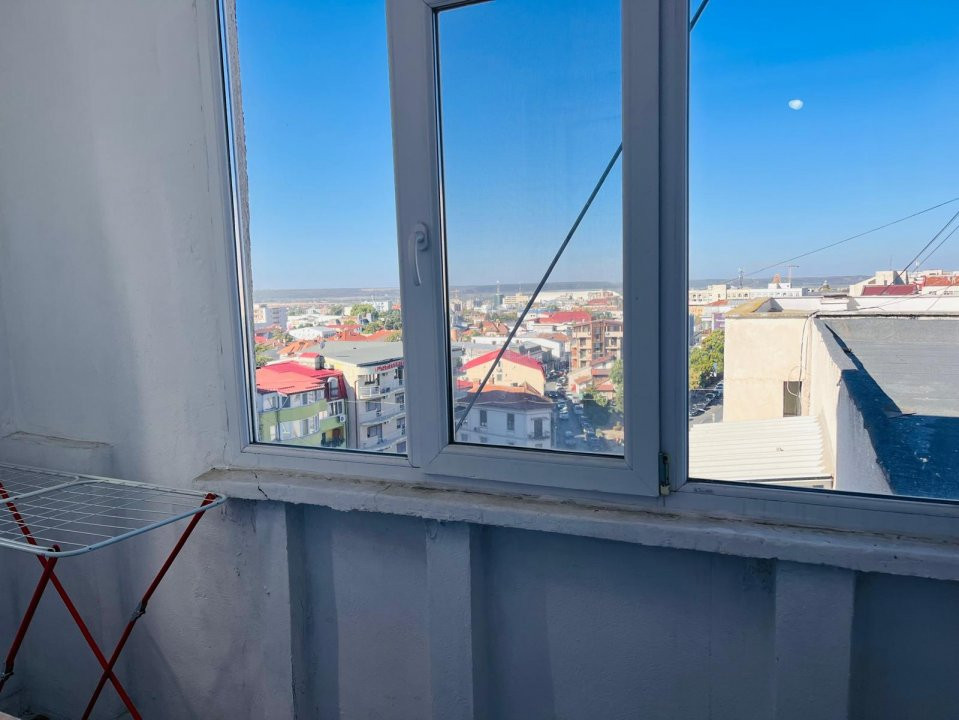 Apartament 3 camere central, spatios, cu priveliste panoramica