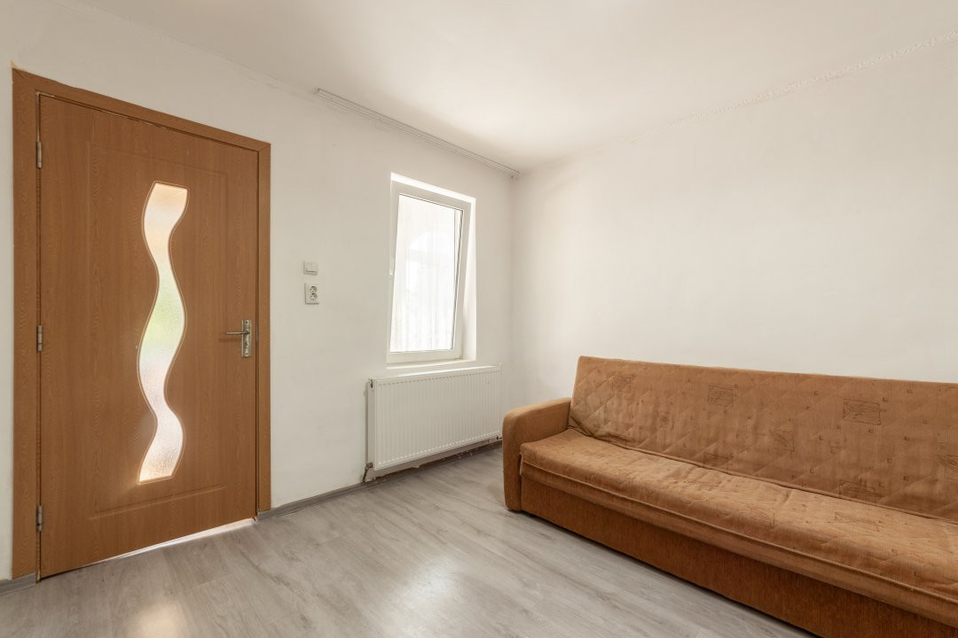 Oportunitate rară! Casă cu curte la munte-Campulung Muscel!