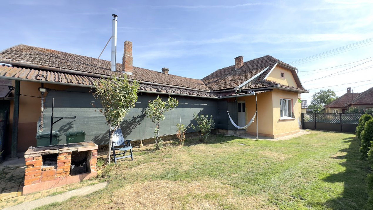  Casă 3 camere, Teren 510 mp - Str. Câmpului nr.4 - Loc. Tășnad, Jud. Satu Mare