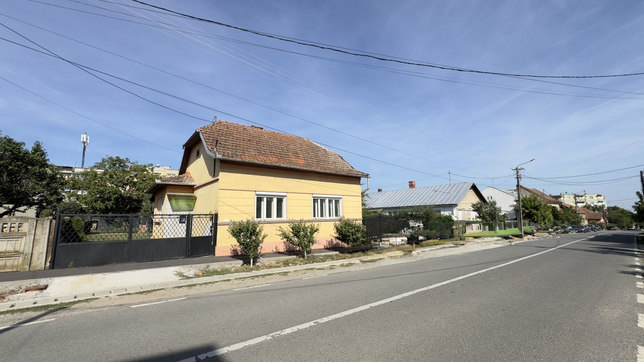  Casă 3 camere, Teren 510 mp - Str. Câmpului nr.4 - Loc. Tășnad, Jud. Satu Mare